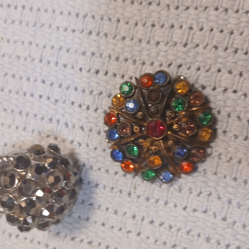 Colorful Vintage Gem Brooch and Black Gem Ring Set - Picture 14 of 14